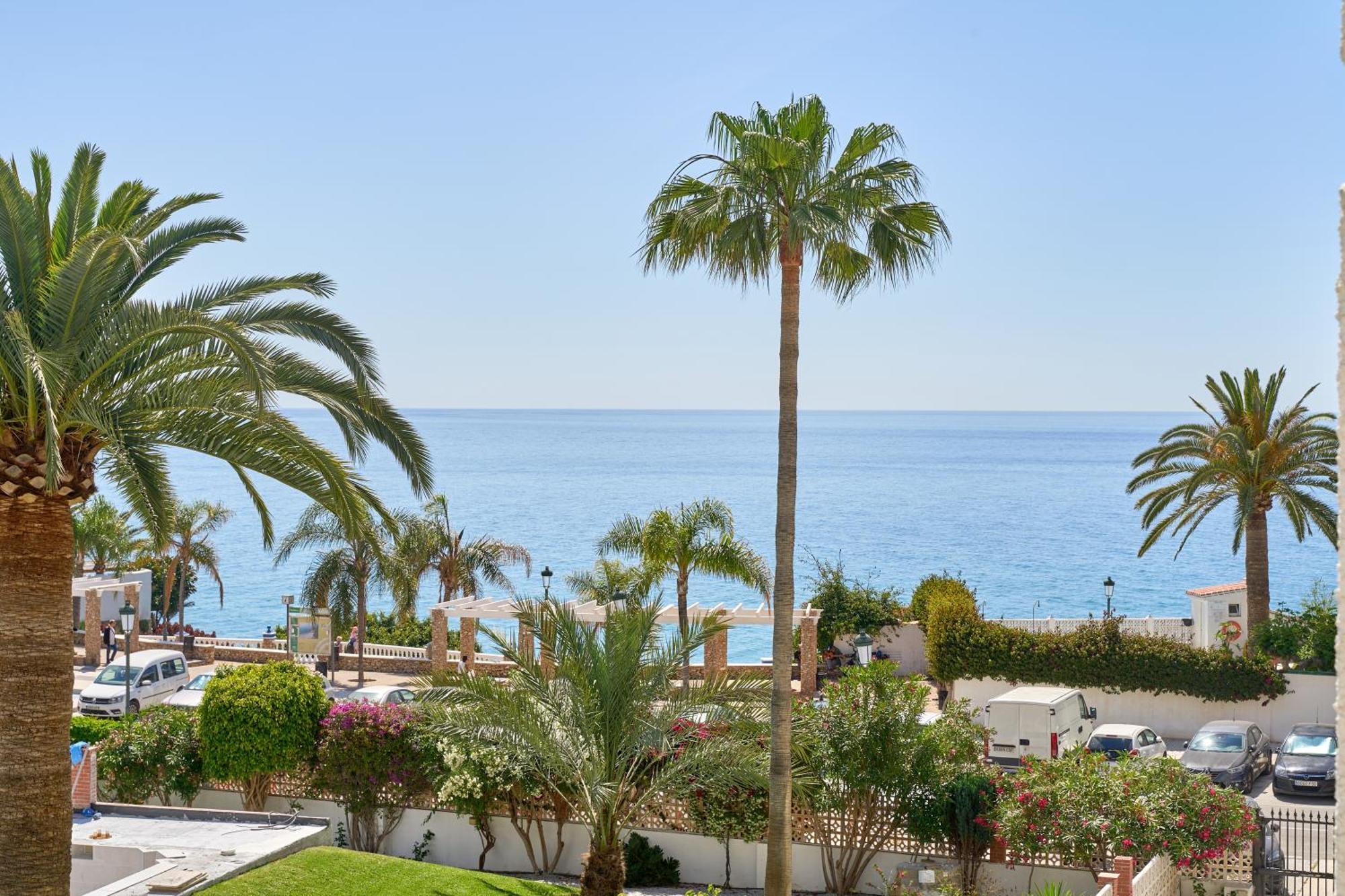 Carabeo 19 Apartment Nerja Exterior photo
